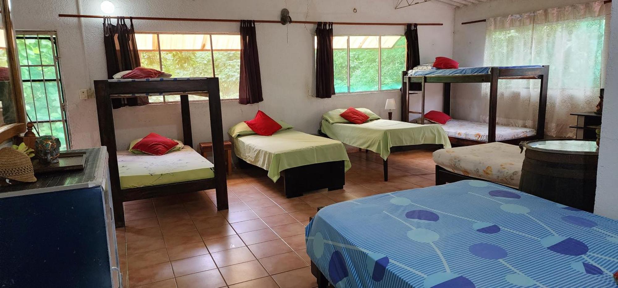 Hostel Finca La Gordita Calabazo  Стая снимка